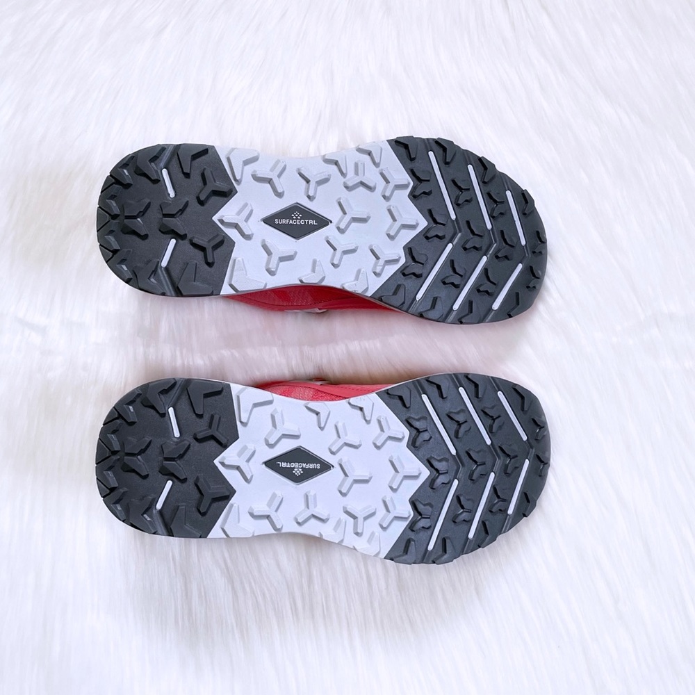 The North Face Women’s VECTIV Hypnum Trail Sneakers - Picture 7 of 7